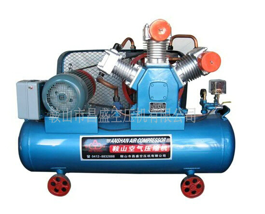 使用（空壓機(jī)）要謹(jǐn)慎!小心駛得萬(wàn)年船。